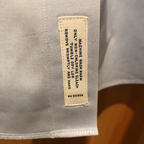 Men’s light blue long sleeve button up shirt. - Picture 4 of 4